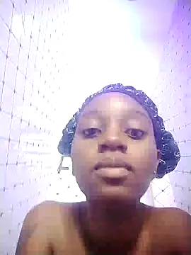 Snapshot of Enkarxx chatting on 01-17-25, 02:28 Enkarxx online show from 01-17-25, 02:28