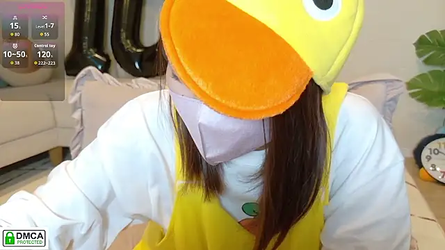 SUZU  online show from 11-25-25, 01:11