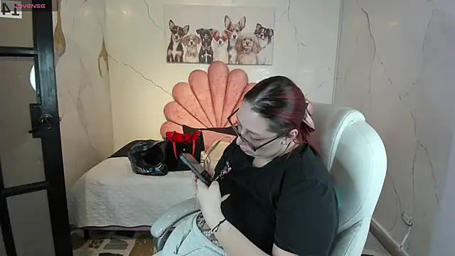 NiickyJones online show from 01-07-26, 09:17