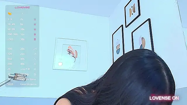 Snapshot of littlee_emilyy_ chatting on 12-04-24, 12:03 littlee emilyy  online show from 12-04-24, 12:03