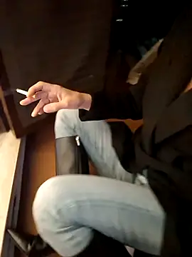 Silvia Zeno online show from 10-03-25, 07:33