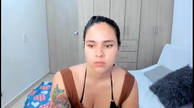 Hana Zurah online show from 01-30-25, 10:51