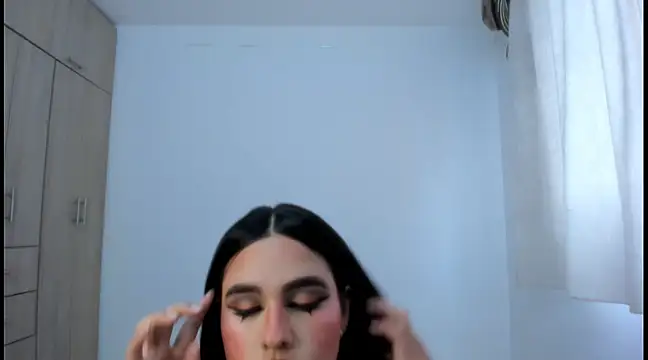 Hana Zurah online show from 02-17-25, 10:14