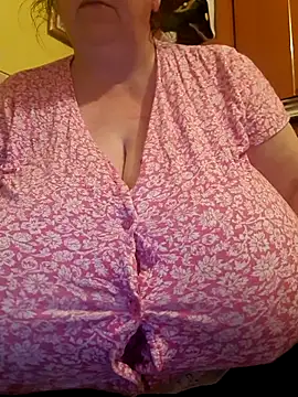 Nataliesbestjuggs online show from 10-06-25, 07:33