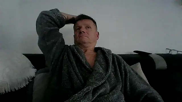 jaaako970 online show from 09-30-25, 05:18