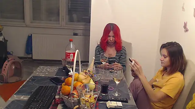 Snapshot of Tasty_Shape chatting on 12-11-24, 08:39 Tasty Shape online show from 12-11-24, 08:39