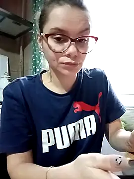 Snapshot of Tasty_Shape chatting on 10-04-25, 06:33 Tasty Shape online show from 10-04-25, 06:33