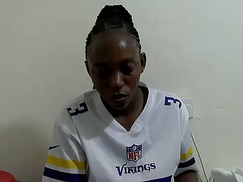 lizbela1 online show from 10-17-25, 10:45