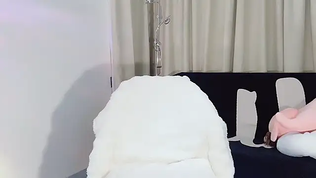 lvy-w online show from 02-13-25, 11:28