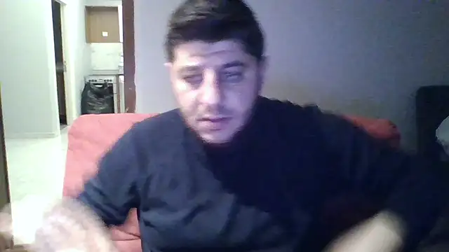 erkekkkadam online show from 04-10-26, 08:35