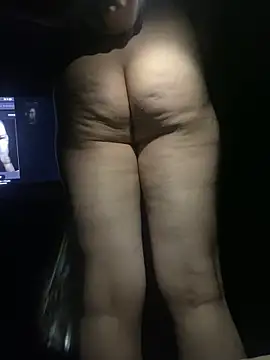 Snapshot of ft2022W chatting on 12-20-24, 10:16 ft2022W online show from 12-20-24, 10:16