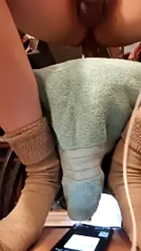 Snapshot of ft2022W chatting on 02-08-25, 06:33 ft2022W online show from 02-08-25, 06:33