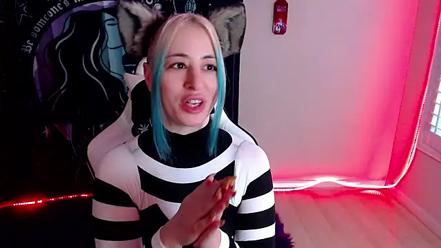 Snapshot of GoddessLilitu chatting on 01-03-25, 12:33 GoddessLilitu online show from 01-03-25, 12:33