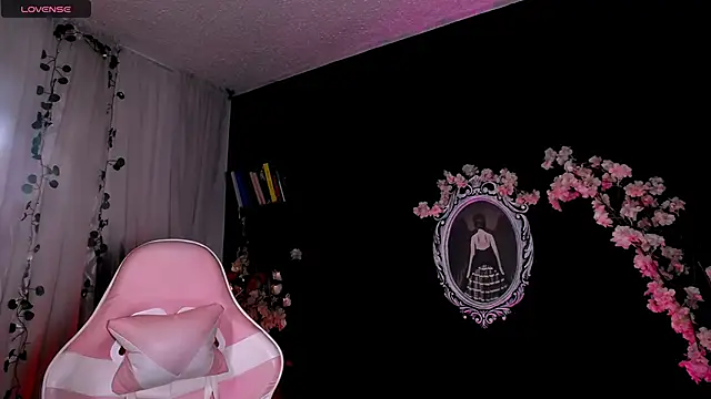 kitty roxy online show from 03-20-26, 06:40