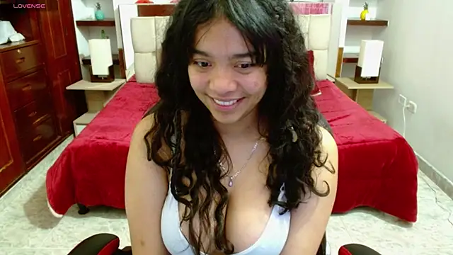 laureentt  online show from 03-08-25, 03:39