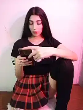 Snapshot of Felicia_smok3 chatting on 12-06-24, 02:35 Felicia smok3 online show from 12-06-24, 02:35