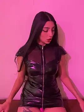 Snapshot of Felicia_smok3 chatting on 01-31-25, 11:56 Felicia smok3 online show from 01-31-25, 11:56