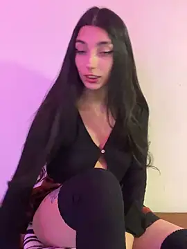 Snapshot of Felicia_smok3 chatting on 02-08-25, 04:14 Felicia smok3 online show from 02-08-25, 04:14