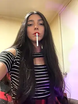 Snapshot of Felicia_smok3 chatting on 10-04-25, 12:52 Felicia smok3 online show from 10-04-25, 12:52