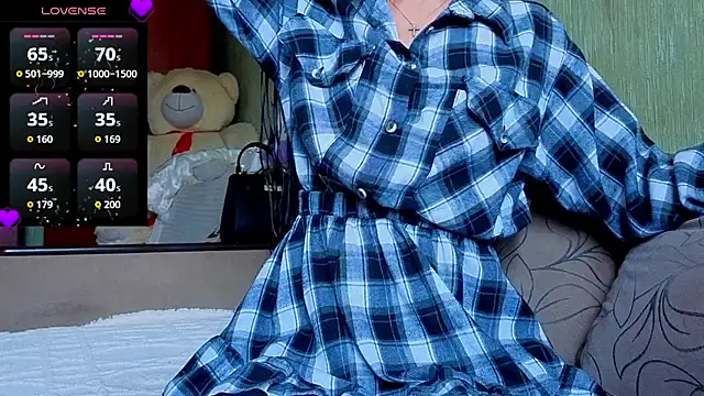 Snapshot of Miss_Flexi_fit chatting on 11-14-25, 10:03 Miss Flexi fit online show from 11-14-25, 10:03