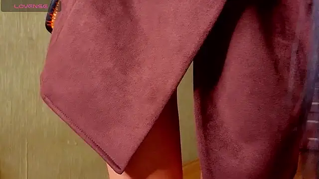 Snapshot of Miss_Flexi_fit chatting on 11-18-25, 02:43 Miss Flexi fit online show from 11-18-25, 02:43