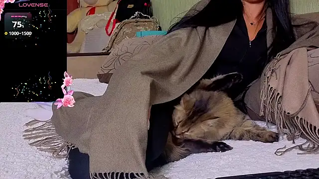 Snapshot of Miss_Flexi_fit chatting on 12-21-25, 09:00 Miss Flexi fit online show from 12-21-25, 09:00