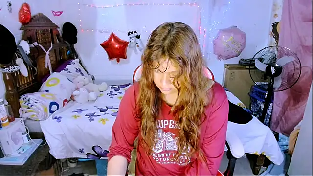 SofiaOlivares online show from 11-24-25, 10:15