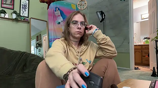 Snapshot of Linzy_19 chatting on 03-13-26, 01:51 Linzy 19 online show from 03-13-26, 01:51