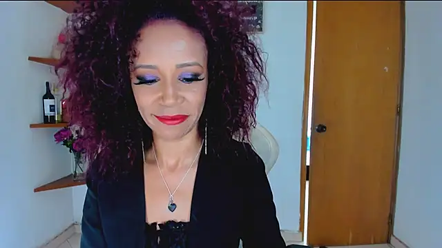 Snapshot of ScarlettMalbec chatting on 10-07-25, 08:39 ScarlettMalbec online show from 10-07-25, 08:39