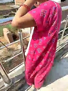 COUPLLE VILLAGE online show from 02-04-25, 07:51