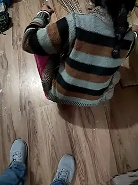 COUPLLE VILLAGE online show from 11-29-25, 02:47