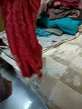 COUPLLE VILLAGE online show from 12-05-25, 02:53