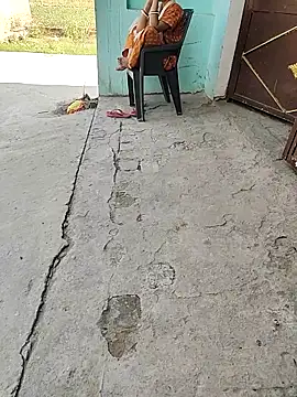 COUPLLE VILLAGE online show from 04-10-26, 03:23