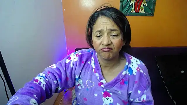 Snapshot of daleska_ayala_1 chatting on 12-29-24, 02:49 daleska ayala 1 online show from 12-29-24, 02:49