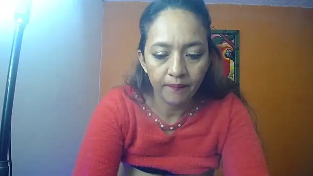 Snapshot of daleska_ayala_1 chatting on 01-12-25, 02:45 daleska ayala 1 online show from 01-12-25, 02:45