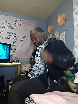 Snapshot of macnificent1fr chatting on 02-09-25, 11:25 macnificent1fr online show from 02-09-25, 11:25