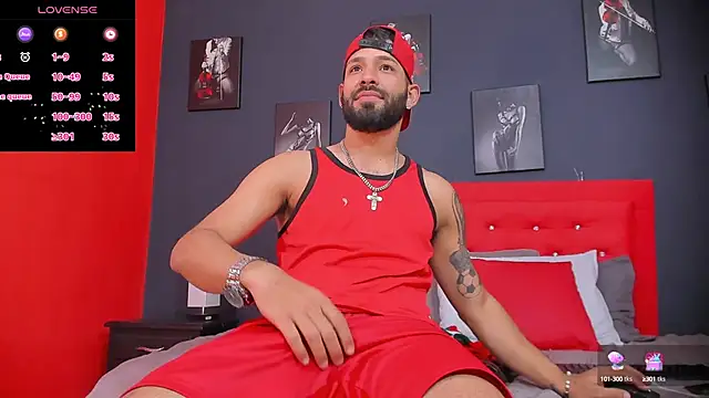 Snapshot of Thiagogomez chatting on 12-13-24, 03:32 Thiagogomez online show from 12-13-24, 03:32