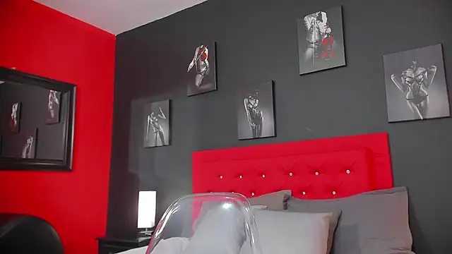 Snapshot of Thiagogomez chatting on 02-26-25, 12:25 Thiagogomez online show from 02-26-25, 12:25