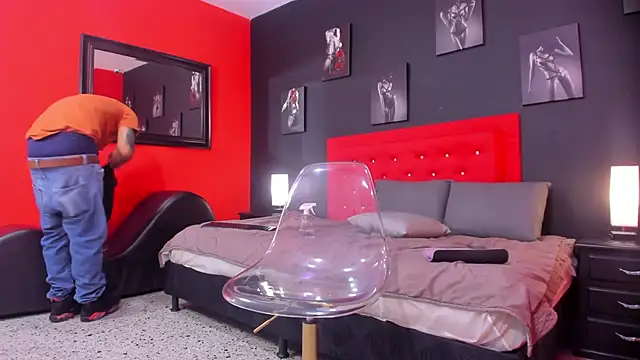 Snapshot of Thiagogomez chatting on 11-03-25, 12:39 Thiagogomez online show from 11-03-25, 12:39