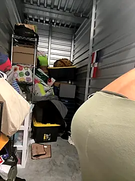 Snapshot of Bigbuttbrooklynn chatting on 11-19-25, 08:42 Bigbuttbrooklynn online show from 11-19-25, 08:42