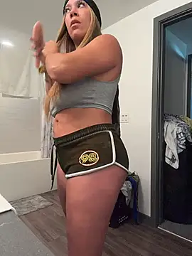 Snapshot of Bigbuttbrooklynn chatting on 02-07-26, 05:05 Bigbuttbrooklynn online show from 02-07-26, 05:05