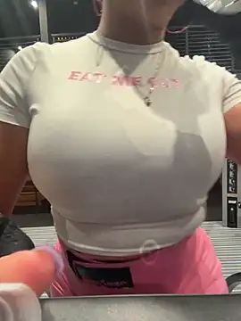 Snapshot of Bigbuttbrooklynn chatting on 03-11-26, 05:46 Bigbuttbrooklynn online show from 03-11-26, 05:46