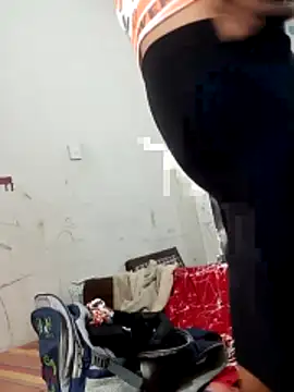 Snapshot of MoveableVerse chatting on 02-15-26, 08:24 MoveableVerse online show from 02-15-26, 08:24