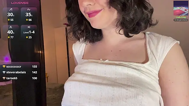 Snapshot of sunshine_lina chatting on 01-11-25, 01:01 sunshine lina online show from 01-11-25, 01:01