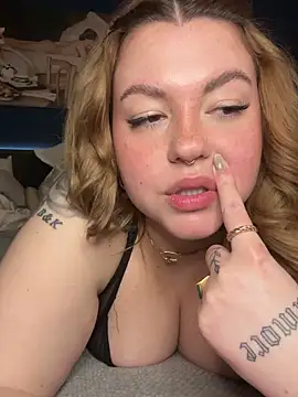 Snapshot of VictoriaLaFleur chatting on 01-30-25, 08:42 VictoriaLaFleur online show from 01-30-25, 08:42