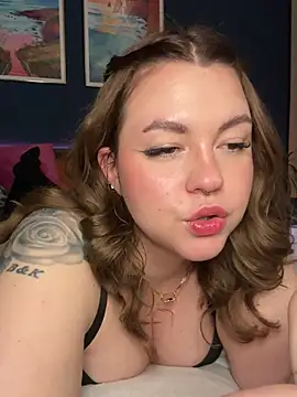 Snapshot of VictoriaLaFleur chatting on 02-17-25, 09:19 VictoriaLaFleur online show from 02-17-25, 09:19
