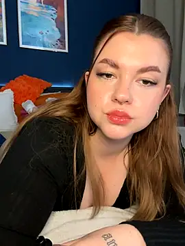 Snapshot of VictoriaLaFleur chatting on 10-14-25, 08:31 VictoriaLaFleur online show from 10-14-25, 08:31