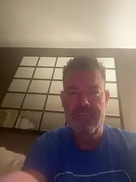 Snapshot of NYCLeatherBoi chatting on 02-08-25, 05:18 NYCLeatherBoi online show from 02-08-25, 05:18