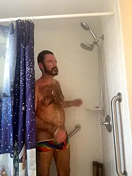 Snapshot of NYCLeatherBoi chatting on 12-20-25, 02:24 NYCLeatherBoi online show from 12-20-25, 02:24