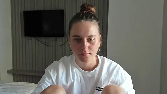 HarleyDeess online show from 02-23-26, 03:15